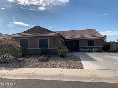 Main picture of 493 W Pintail Dr