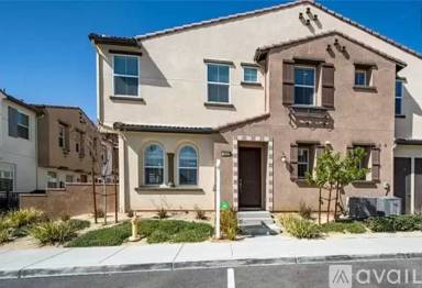 Main picture of 40342 Calle Real