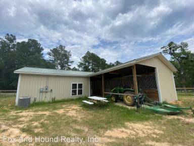 Main picture of 812 Montmorenci Rd