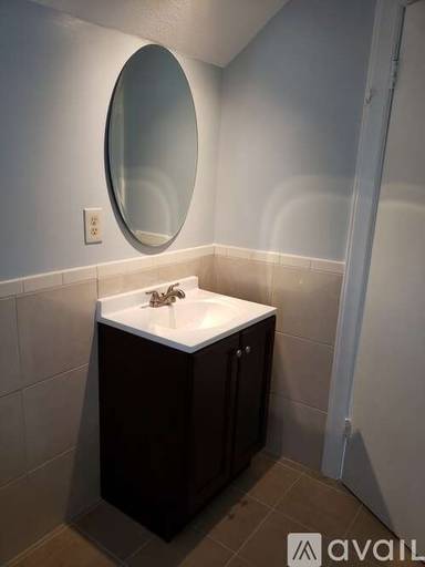 Main picture of 1558 Bardstown Rd