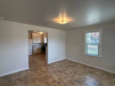 Main picture of 203 SW 6th Ave