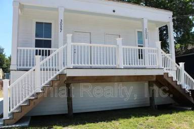 Main picture of 3027 Music St