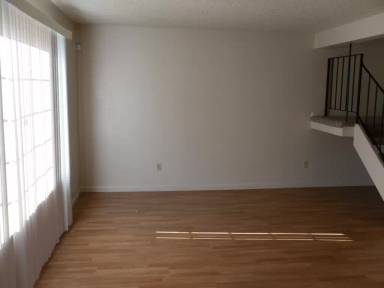 Main picture of 4098 Weymouth Ln