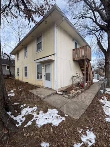 Main picture of 8738 E Thompson Ave