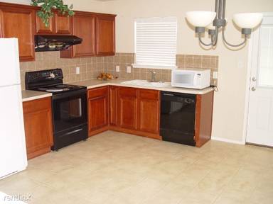 Main picture of 2625 Blue Myrtle Way