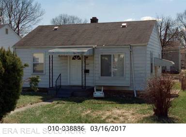 Main picture of 1693 E Kossuth St