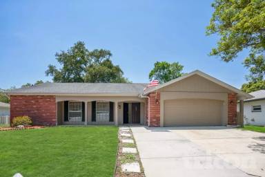 Main picture of 13005 Willoughby Ln