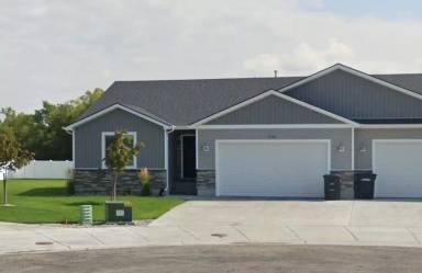 Main picture of 3595 S Yvonne Way