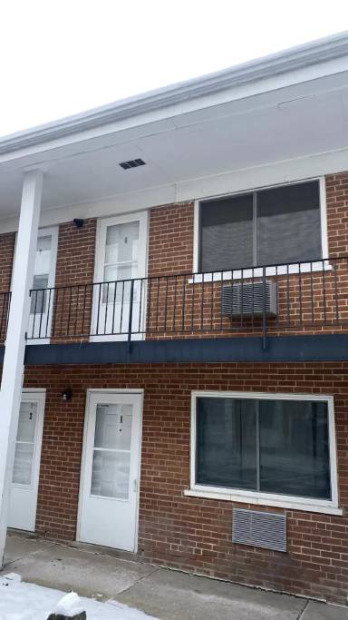 Main picture of 323 N Princeton Ave