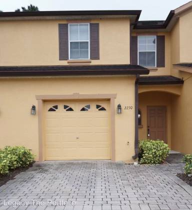 Main picture of 2230 Retreat View Cir