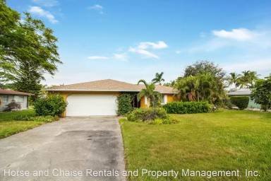 Main picture of 424 Baycrest Dr