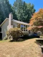 Main picture of 8820 194th St SW