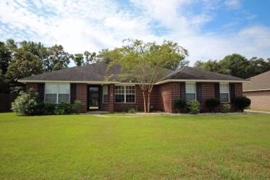Main picture of 8454 Ferlon Ave