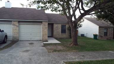 Main picture of 120 Whisper Way