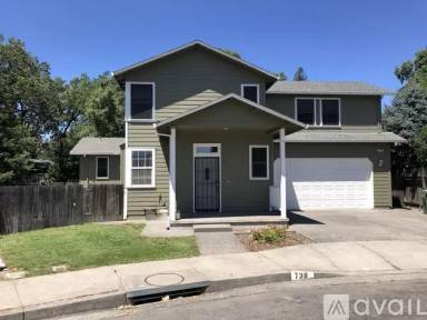 Main picture of 738 Stellar Ln