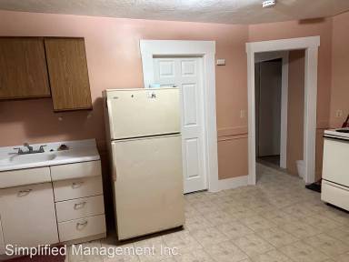 Main picture of 14 Greenwood St