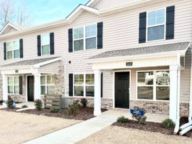 Main picture of 21432 Scuttle St