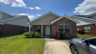 Main picture of 14561 Indian Trails Cir