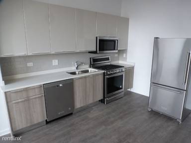 Main picture of 932 W Dakin St