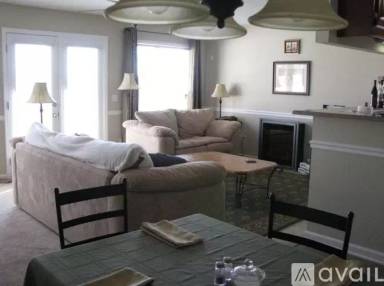 Main picture of 102 Claremont Ave