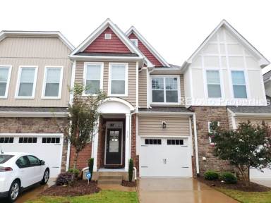 Main picture of 318 Roberts Ridge Dr