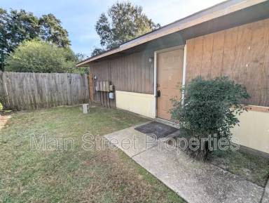 Main picture of 8160 Stonebrook Dr