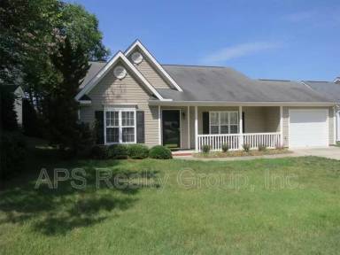 Main picture of 2493 Somerset Place Dr