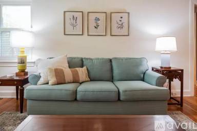 Main picture of 302 McDonald St