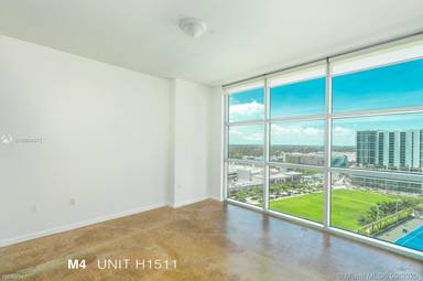 Main picture of Four Midtown