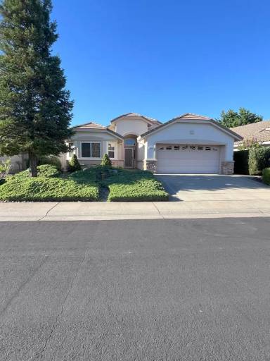 Main picture of 5125 Sugar Pine Loop