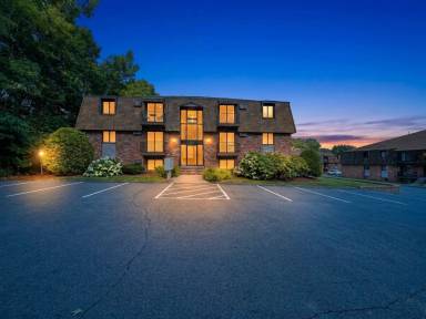 Main picture of 645 W Lowell Ave