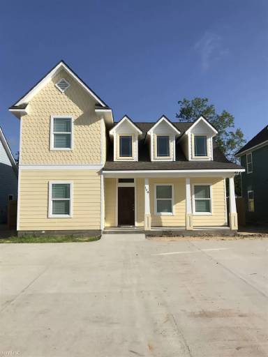 Main picture of 108 Waverly Dr