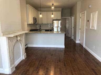 Main picture of 12 Chelsea St