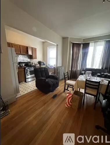 Main picture of 223 Harvard Ave