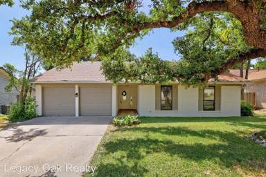 Main picture of 10229 Missel Thrush Dr
