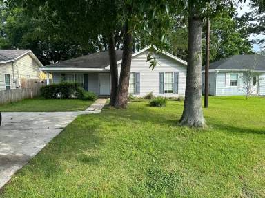 Main picture of 40663 Chinchas Creek Rd
