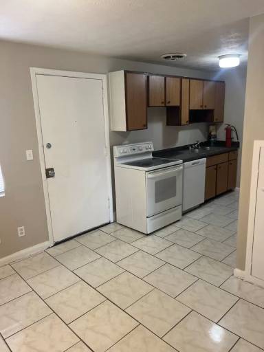 Main picture of 1762 Mindanao Dr