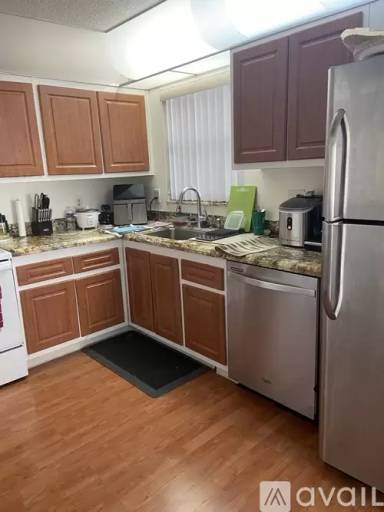 Main picture of 9641 Riverside Dr