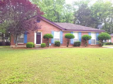 Main picture of 3248 Meadow Walk Ln