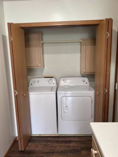 Main picture of 604 N West St