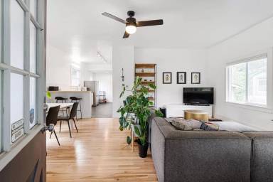 Main picture of 4535 SE 35th Pl