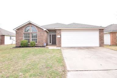 Main picture of 1611 Oak Chase Trl
