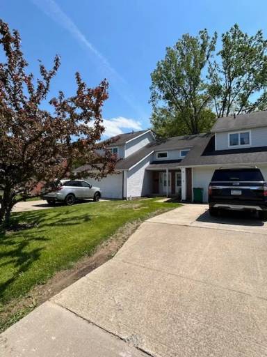 Main picture of 639-653 E Grandview Blvd