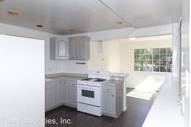 Main picture of 1474 1/2 Westerly Ter