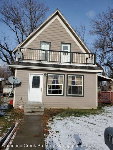 Main picture of 1115 V Ave