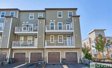 Main picture of 45116 Kincora Dr