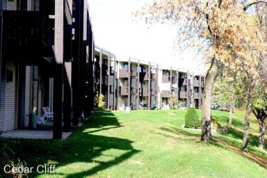 Main picture of Cedar Cliff Village