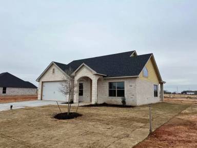 Main picture of 542 Cally Lilly Dr