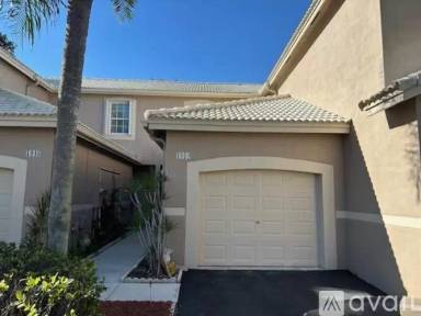Main picture of 1939 Madeira Dr