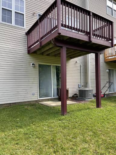 Main picture of 17 Shawn Ln